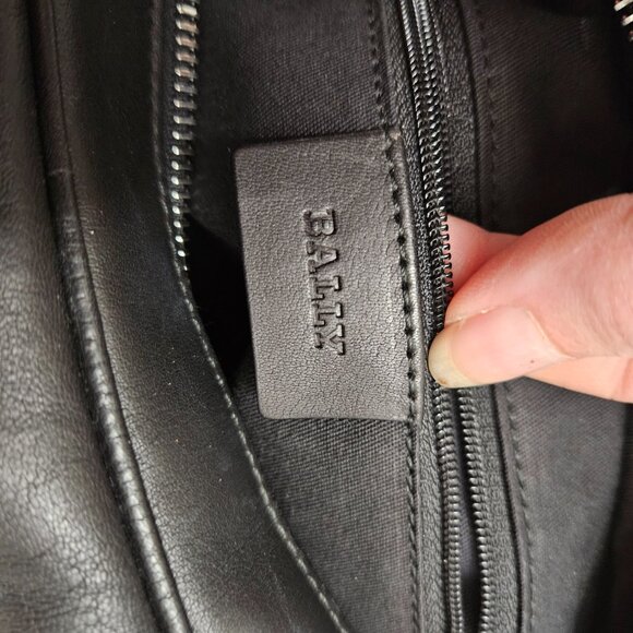 Bally Black Shoulder Bag - Picture 9 of 11